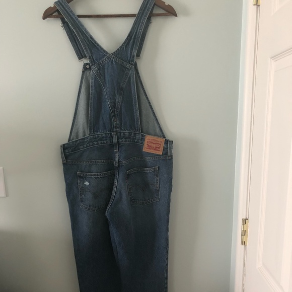 Levi's Medium Wash Distressed Overalls Size S - Picture 7 of 16